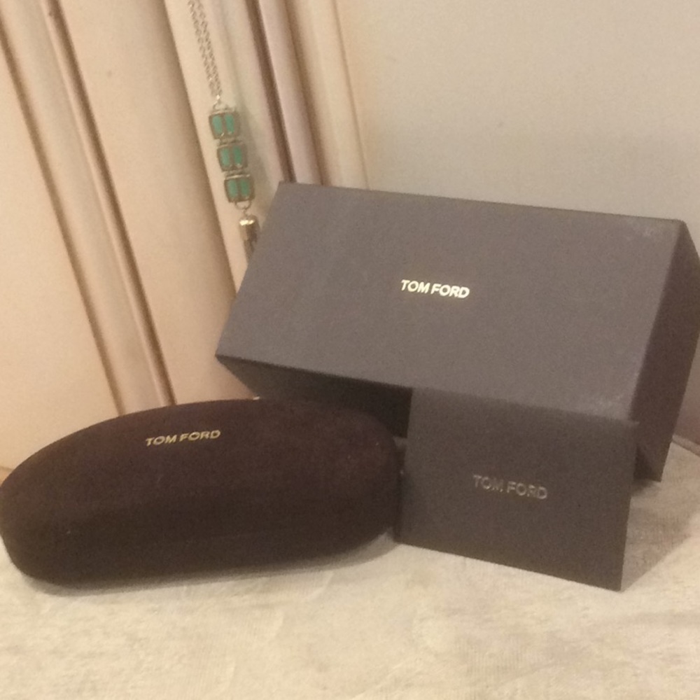 Tom Ford eyeglasses car and box